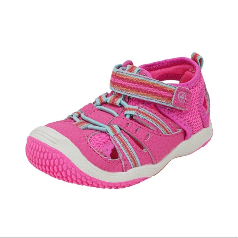Stride Rite Petra close toed sandals